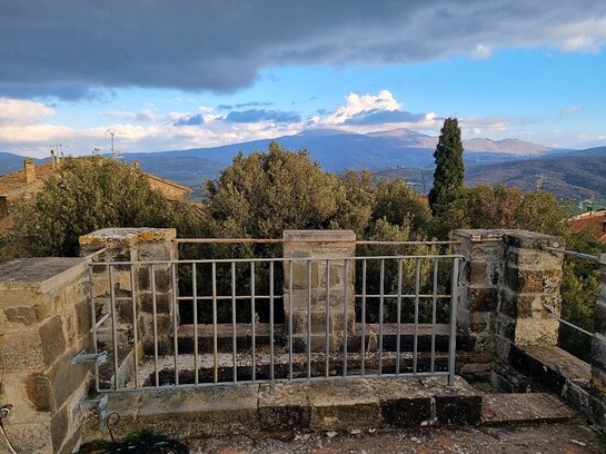 Torre del Cassero, Montenero d\'Orcia Torre del Cassero, Montenero d\'Orcia